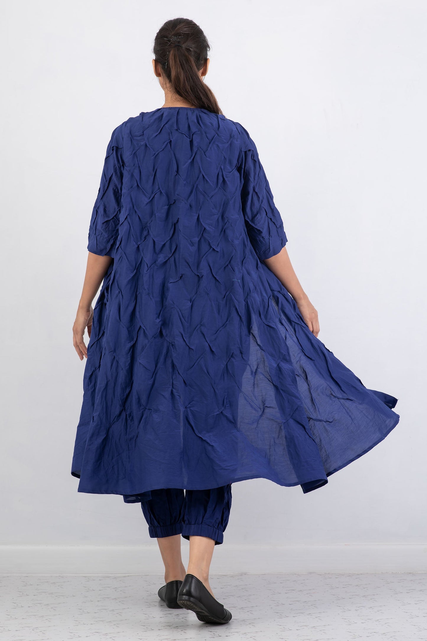 DYED COTTON SILK VOILE WAVY WAVY TUCK DUSTER