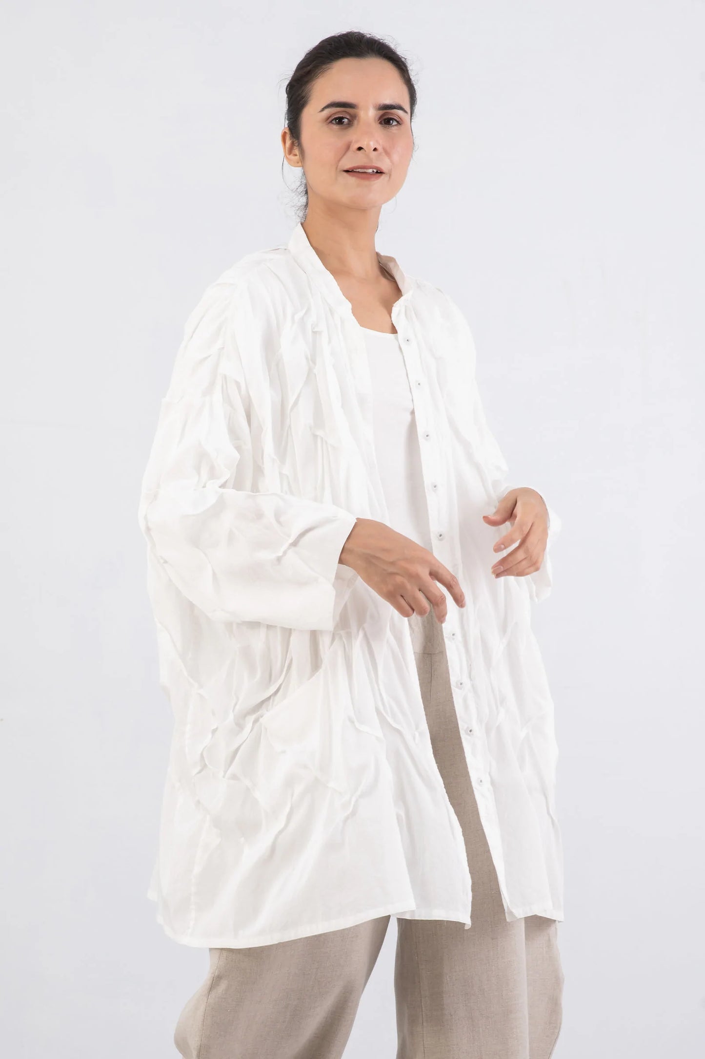 DYED COTTON SILK VOILE WAVY WAVY TUCK OVERSIZED SHIRT