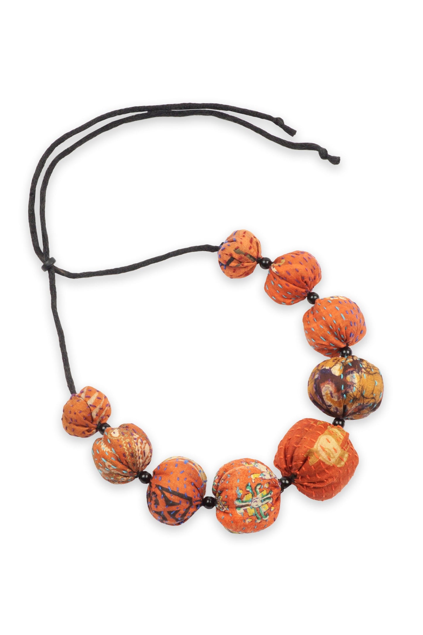 VINTAGE SILK KANTHA NUTS SHORT NECKLACE
