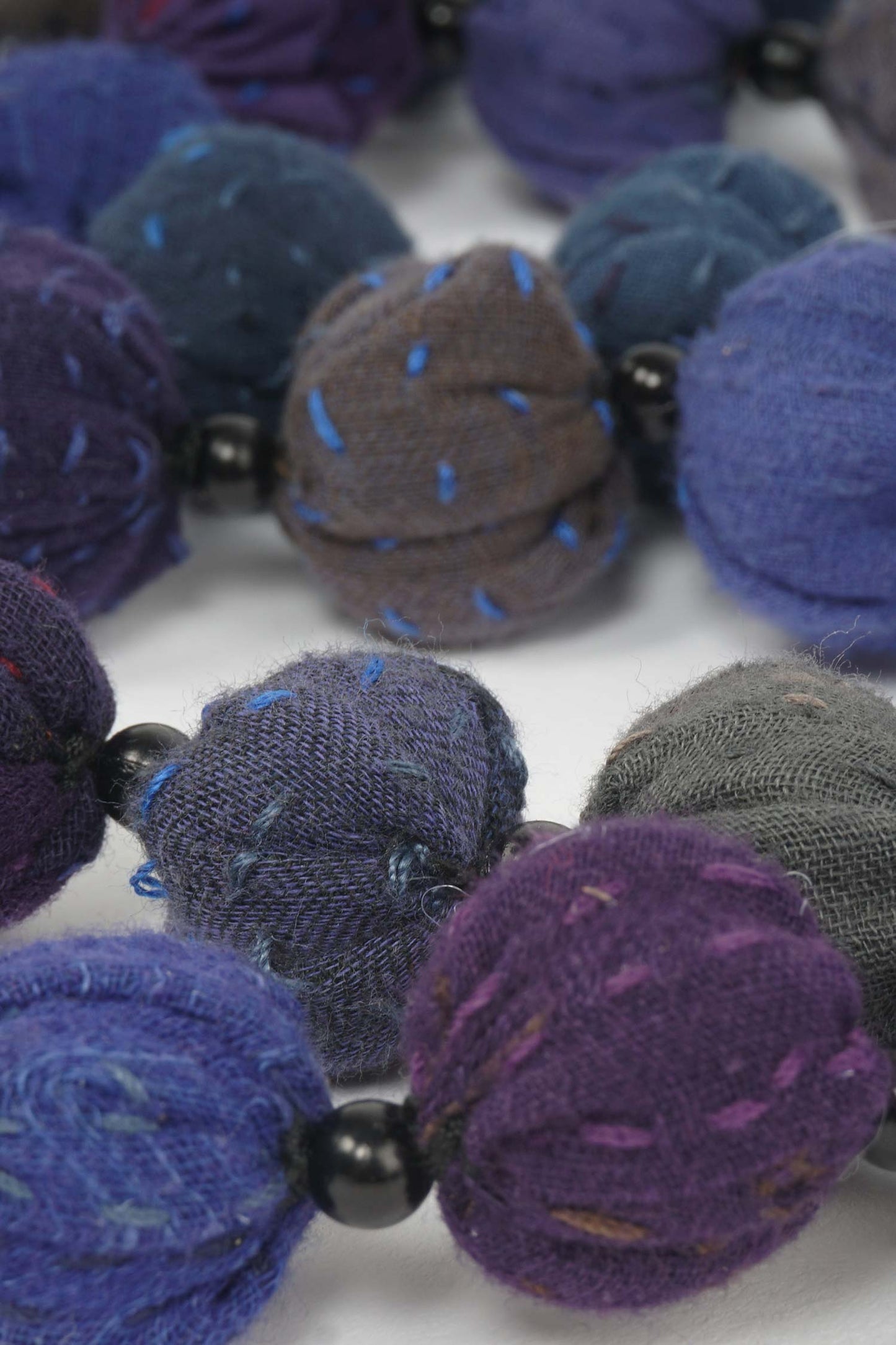 COTTON SILK SW PATCH KANTHA SMALL NUTS LONG NECKLACE