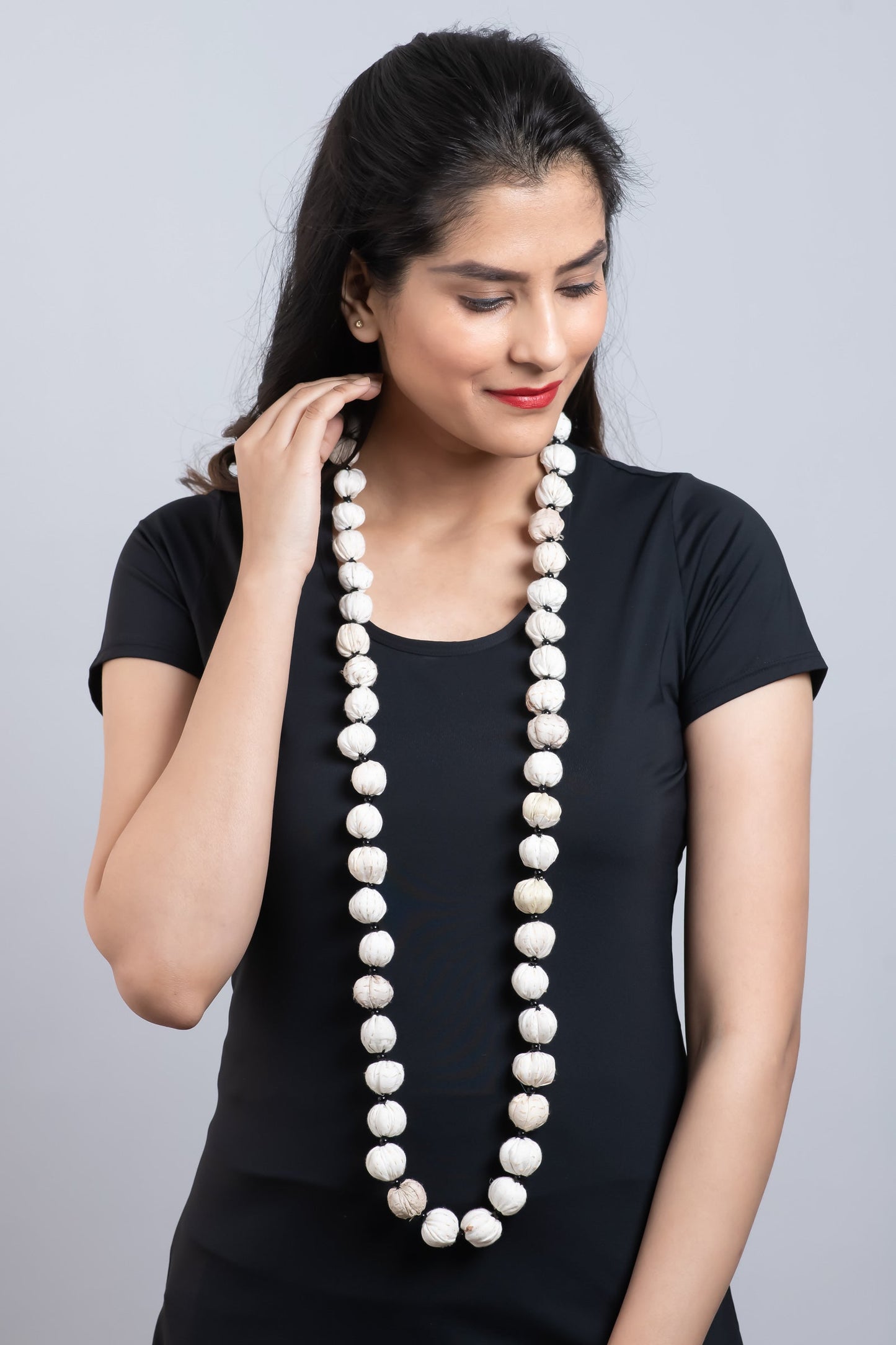 COTTON SILK SW PATCH KANTHA SMALL NUTS LONG NECKLACE