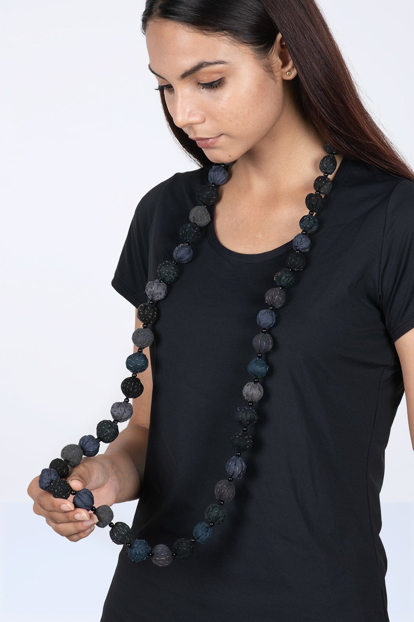 COTTON SILK SW PATCH KANTHA SMALL NUTS LONG NECKLACE